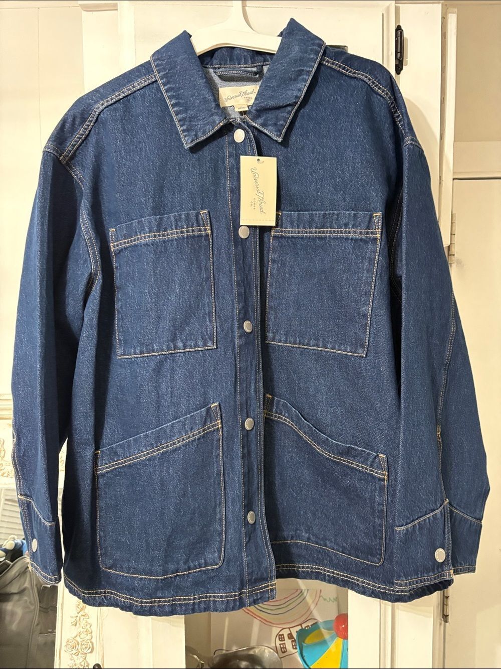 NWT Classic Dark Blue Denim Jacket with Patch Pockets Ladies XL